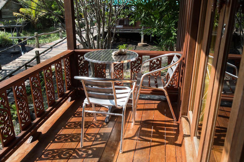 Frog Beach House Ко-Паям Номер фото